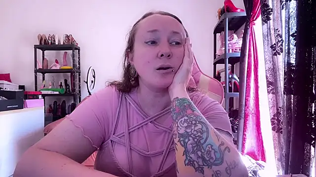 kisicaxx online show from 05-26-26, 08:56