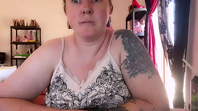 kisicaxx online show from 06-19-26, 12:22