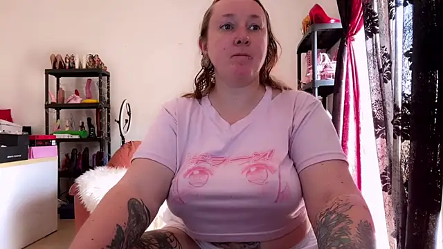 kisicaxx online show from 05-12-26, 08:54
