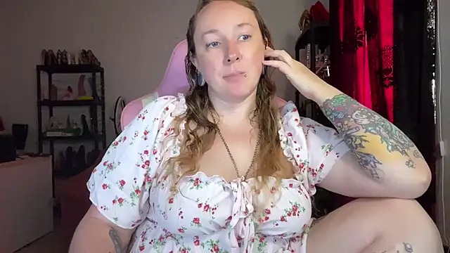 kisicaxx online show from 07-19-26, 10:56