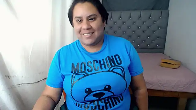 hotlesby4uxxx online show from 01-08-25, 08:39