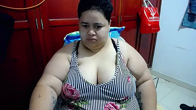 hotlesby4uxxx online show from 05-25-26, 02:05