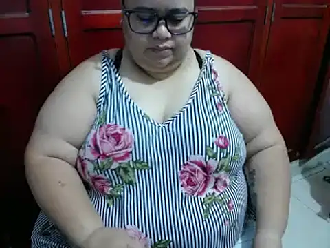 hotlesby4uxxx online show from 05-28-26, 02:12
