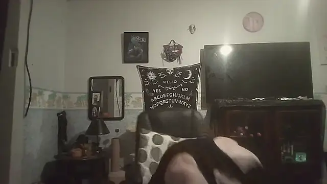 19chubbylover81 online show from 04-09-26, 04:58