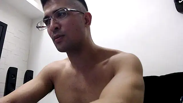 Snapshot of SebastianReiss chatting on 02-01-25, 08:58 SebastianReiss online show from 02-01-25, 08:58