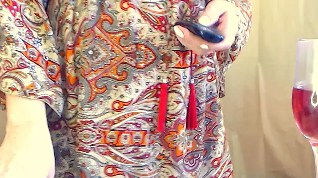 Snapshot of Fun4tipz chatting on 03-20-25, 07:14 Fun4tipz online show from 03-20-25, 07:14