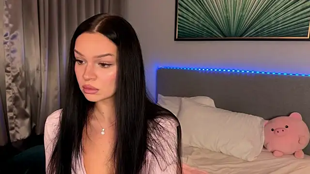  nitro emily  online show from 03-29-26, 10:33