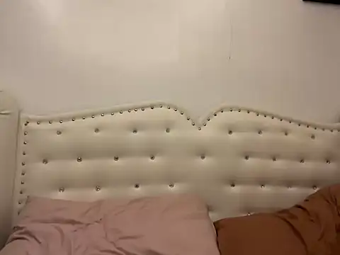 Tightwetholesxx online show from 05-07-26, 01:54