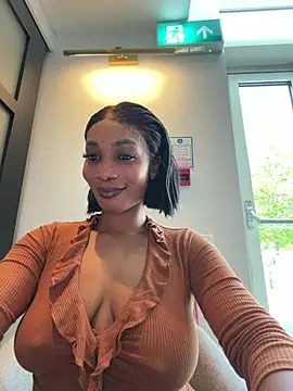   Nessa   online show from 05-21-26, 11:29