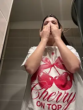 Snapshot of IrisBlues chatting on 10-03-25, 04:52 IrisBlues online show from 10-03-25, 04:52