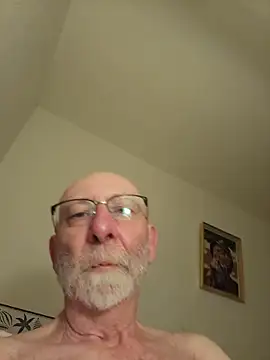 Snapshot of briochin chatting on 06-15-26, 12:05 briochin online show from 06-15-26, 12:05