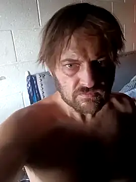 Snapshot of N8daMac chatting on 09-26-25, 04:03 N8daMac online show from 09-26-25, 04:03