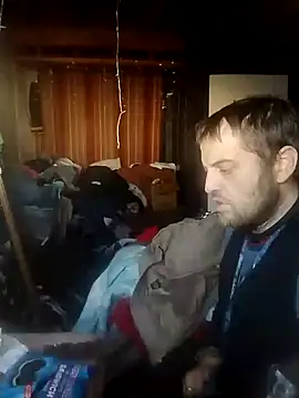 Snapshot of N8daMac chatting on 01-18-25, 11:33 N8daMac online show from 01-18-25, 11:33