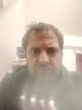 Snapshot of N8daMac chatting on 02-12-25, 12:33 N8daMac online show from 02-12-25, 12:33