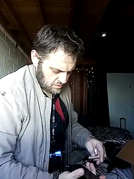 Snapshot of N8daMac chatting on 01-22-25, 05:38 N8daMac online show from 01-22-25, 05:38