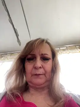 Irina2909xh online show from 04-28-26, 10:41