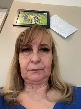 Irina2909xh online show from 04-23-26, 10:22