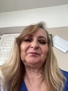 Snapshot of Irina2909@xh chatting on 06-11-26, 10:01 Irina2909xh online show from 06-11-26, 10:01