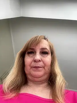 Irina2909xh online show from 02-23-26, 12:17