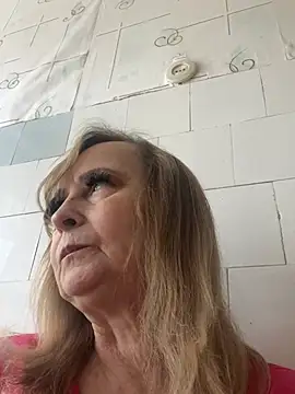 Snapshot of Irina2909@xh chatting on 06-04-26, 11:15 Irina2909xh online show from 06-04-26, 11:15