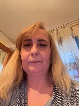 Irina2909xh online show from 12-05-25, 12:37