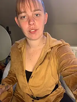 MissGirly online show from 09-30-25, 07:36