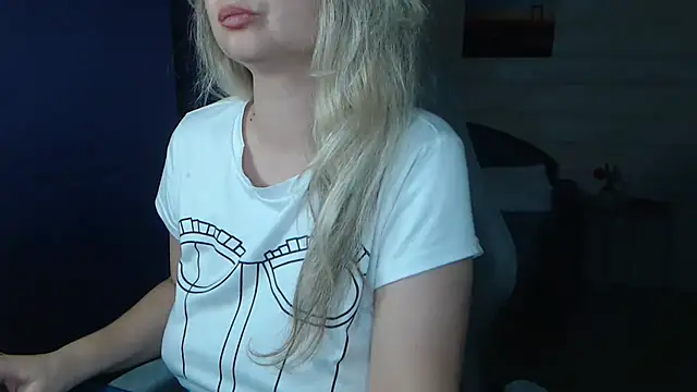 RubiLakros online show from 07-19-26, 08:49