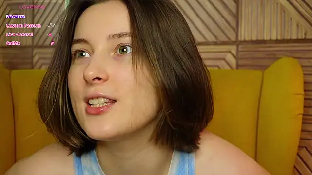 Snapshot of BeckyMartens chatting on 03-11-25, 03:14 BeckyMartens online show from 03-11-25, 03:14