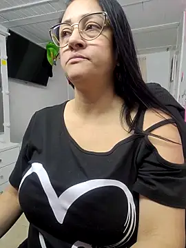 Ameliarizo online show from 03-16-26, 01:24