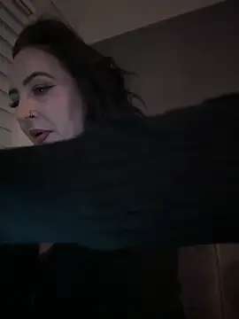 itsCassie online show from 02-12-25, 09:01