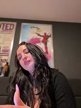 itsCassie online show from 02-28-25, 09:55