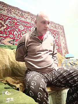 Sam Colt online show from 04-29-26, 06:14