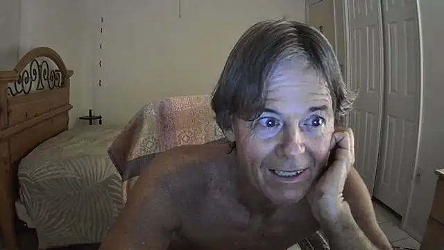 Snapshot of nakeedcowboi65 chatting on 05-06-26, 07:45 nakeedcowboi65 online show from 05-06-26, 07:45