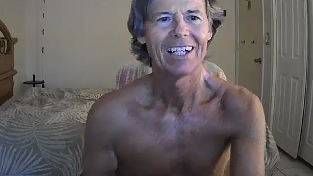 Snapshot of nakeedcowboi65 chatting on 05-02-26, 11:54 nakeedcowboi65 online show from 05-02-26, 11:54