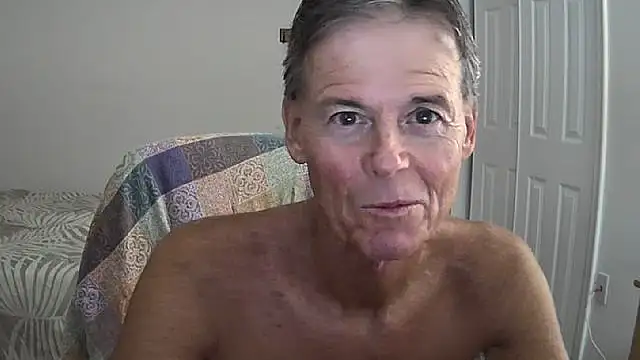 nakeedcowboi65 online show from 10-02-25, 09:40