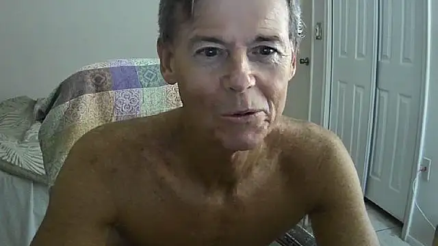 nakeedcowboi65 online show from 10-06-25, 09:54