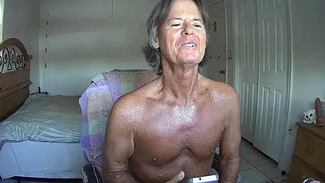 Snapshot of nakeedcowboi65 chatting on 07-17-26, 12:57 nakeedcowboi65 online show from 07-17-26, 12:57