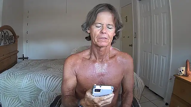 Snapshot of nakeedcowboi65 chatting on 07-08-26, 09:37 nakeedcowboi65 online show from 07-08-26, 09:37
