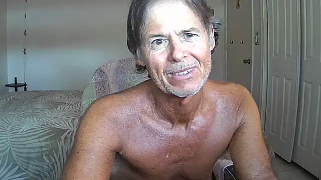 nakeedcowboi65 online show from 04-10-26, 10:28