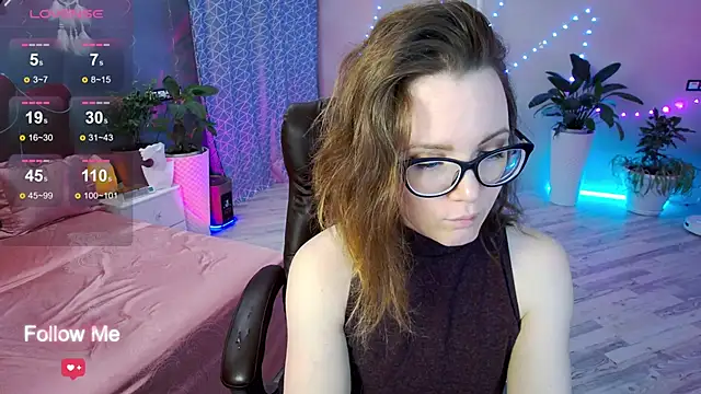 AngelaWhiti online show from 03-02-25, 03:52