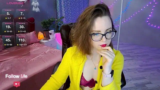 AngelaWhiti online show from 02-12-25, 03:49