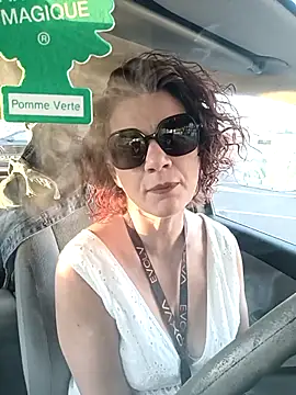 Snapshot of jennylovence chatting on 09-18-25, 05:54 jennylovence online show from 09-18-25, 05:54