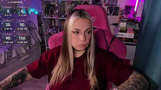 Snapshot of ChloeKohaku chatting on 11-23-25, 06:34 ChloeKohaku online show from 11-23-25, 06:34