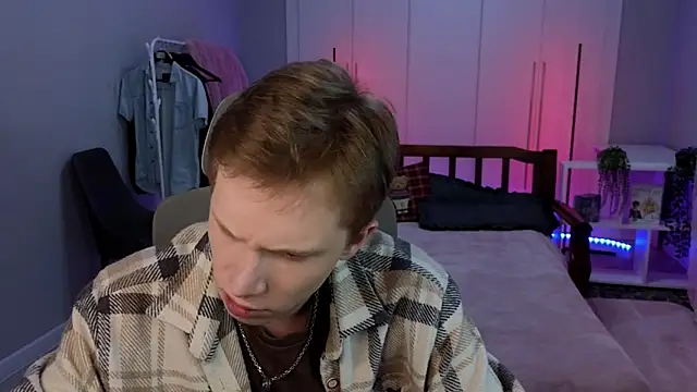 arlekincrop online show from 12-04-25, 03:05