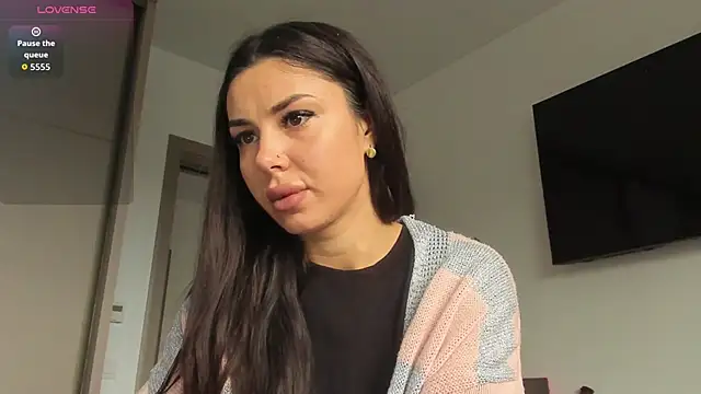 AmiraRosse online show from 11-11-25, 06:19