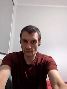 Snapshot of maciej chatting on 06-15-26, 09:03 maciej online show from 06-15-26, 09:03