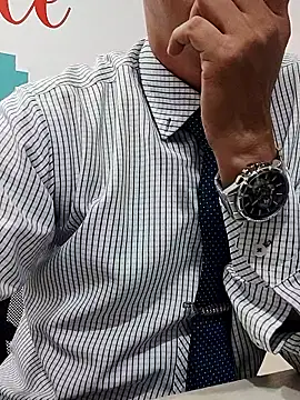 Snapshot of Business_dickkk chatting on 10-25-25, 01:56 Business dickkk online show from 10-25-25, 01:56