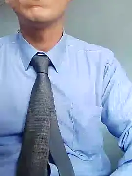 Snapshot of Business_dickkk chatting on 12-31-24, 04:25 Business dickkk online show from 12-31-24, 04:25