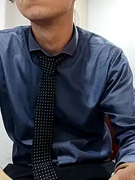 Snapshot of Business_dickkk chatting on 03-21-25, 12:28 Business dickkk online show from 03-21-25, 12:28
