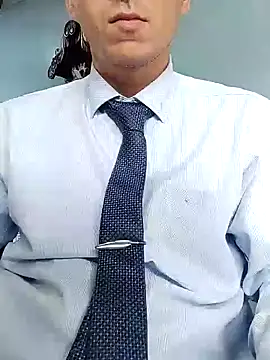 Snapshot of Business_dickkk chatting on 12-03-24, 02:33 Business dickkk online show from 12-03-24, 02:33